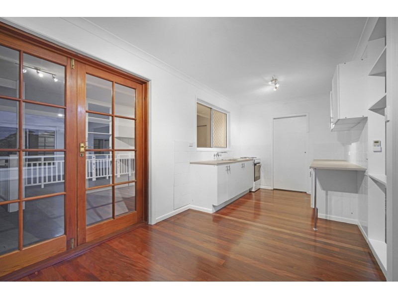 34 Alma Street, Southport QLD 4215