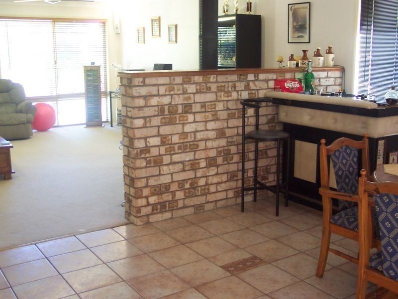 39 Peter Thompson Drive, Parkwood QLD 4214