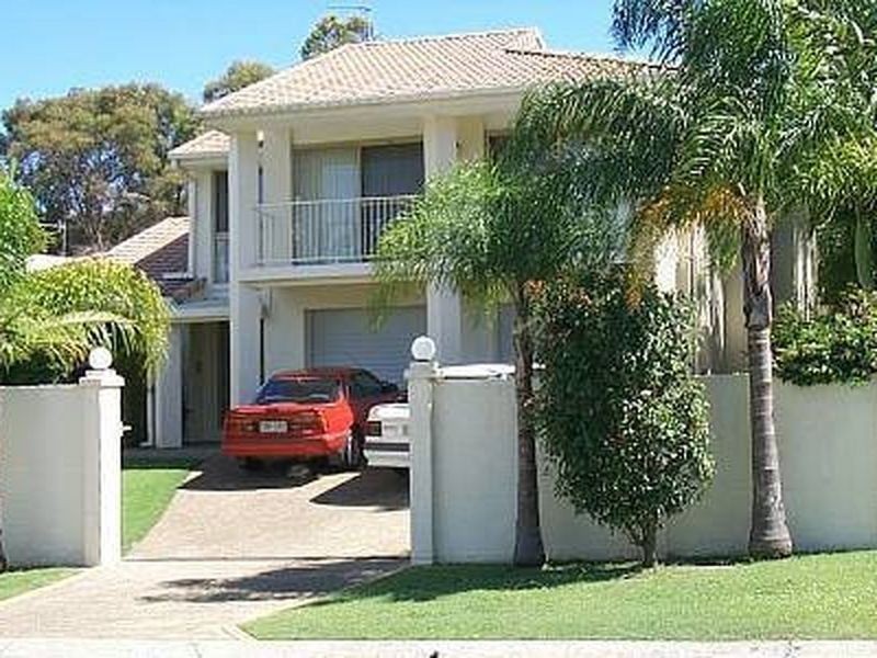 39 Peter Thompson Drive, Parkwood QLD 4214