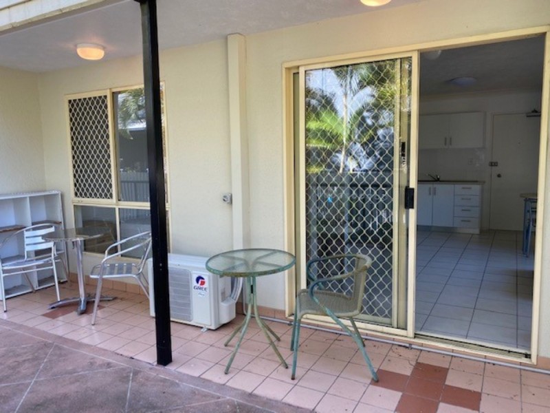 1/63 Queen Street, Southport QLD 4215