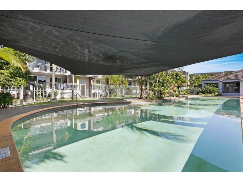 702/33 Clark Street, Biggera Waters QLD 4216