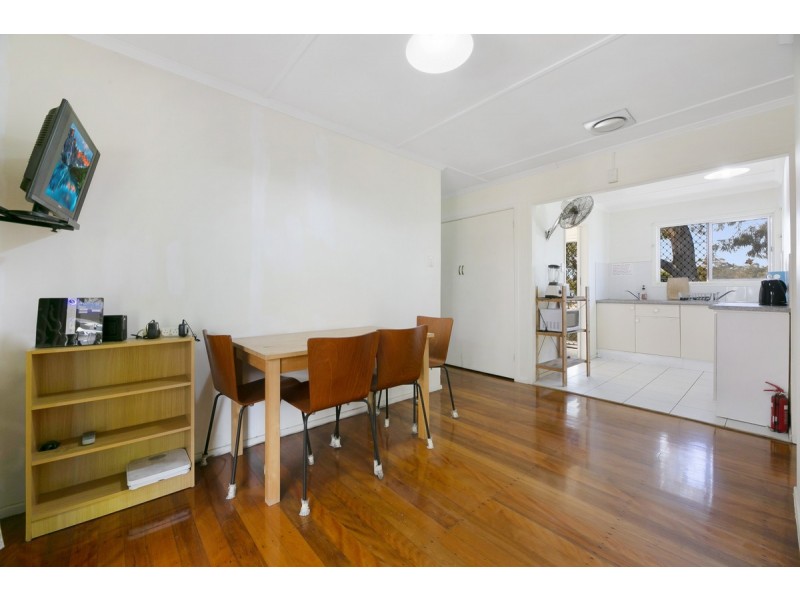 1-3 Sungold Avenue, Southport QLD 4215