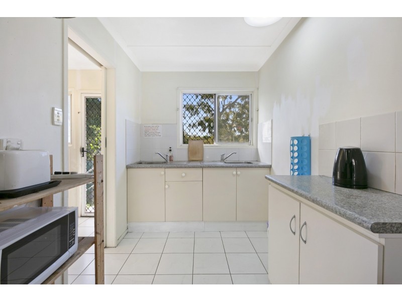 1-3 Sungold Avenue, Southport QLD 4215