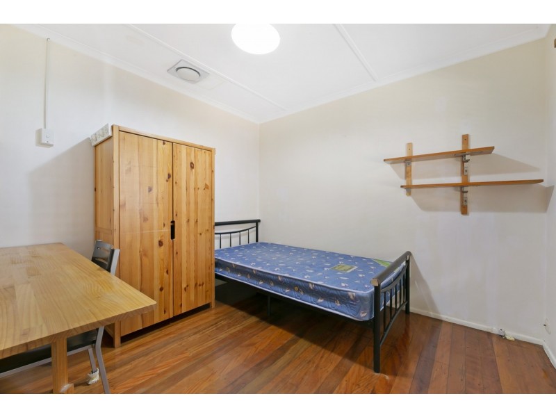 1-3 Sungold Avenue, Southport QLD 4215