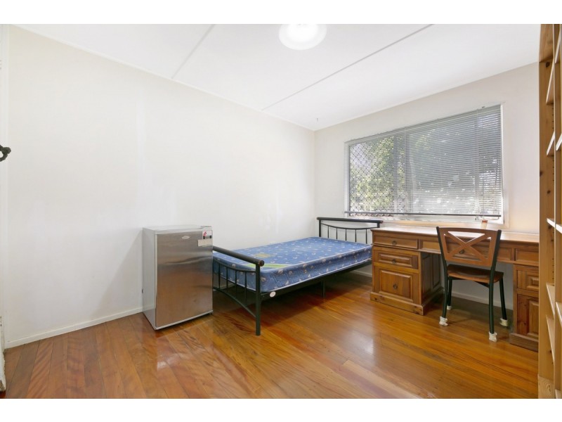 1-3 Sungold Avenue, Southport QLD 4215