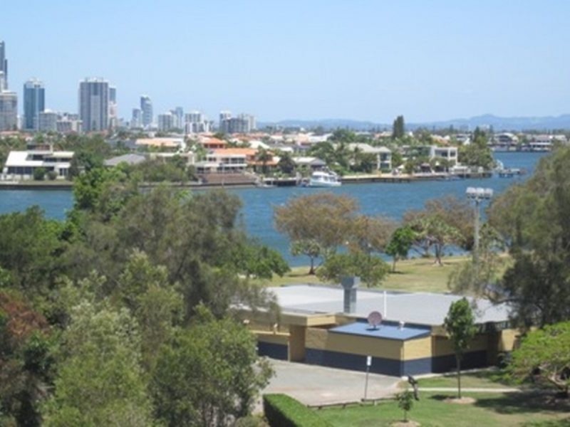 619/1-3 Aqua Street, Southport QLD 4215