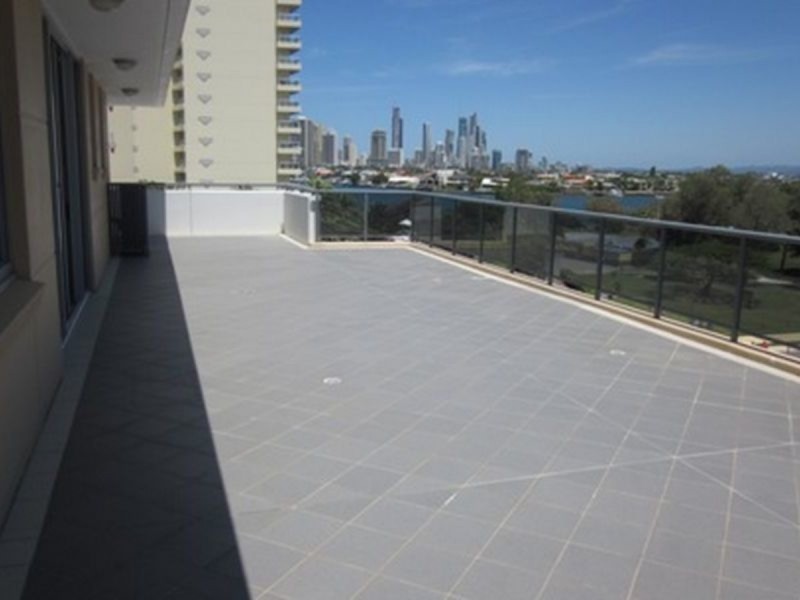619/1-3 Aqua Street, Southport QLD 4215