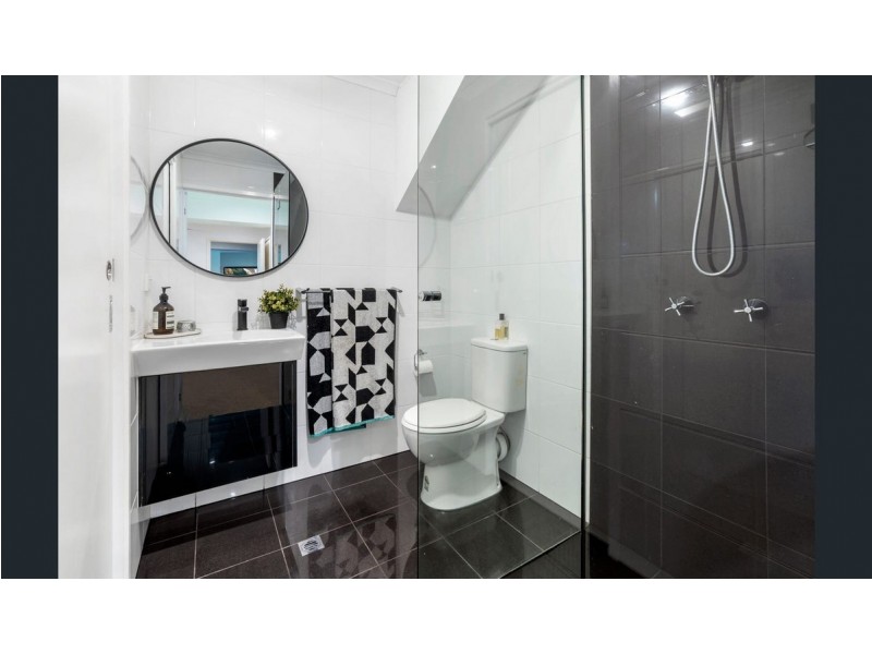 23 Lavinia Street, Southport QLD 4215