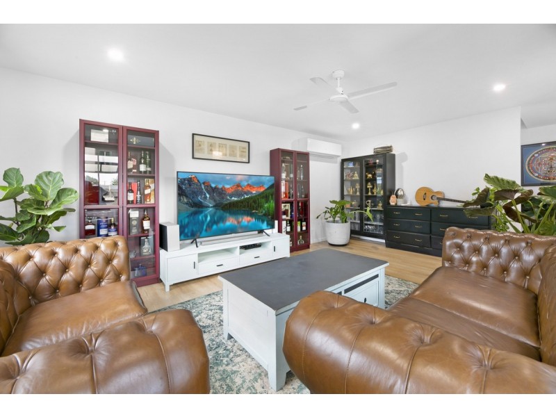 1 Schilling Avenue, Southport QLD 4215