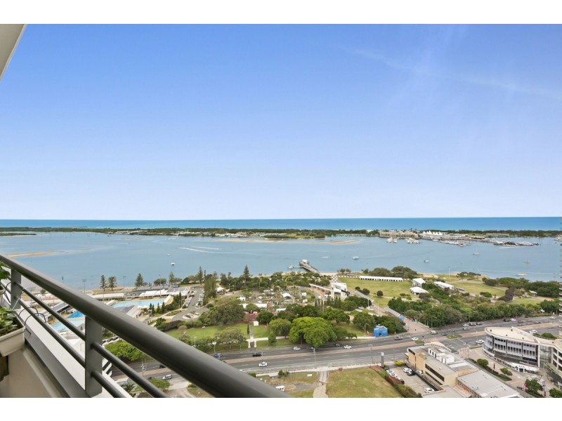 300/105 Scarborough Street, Southport QLD 4215