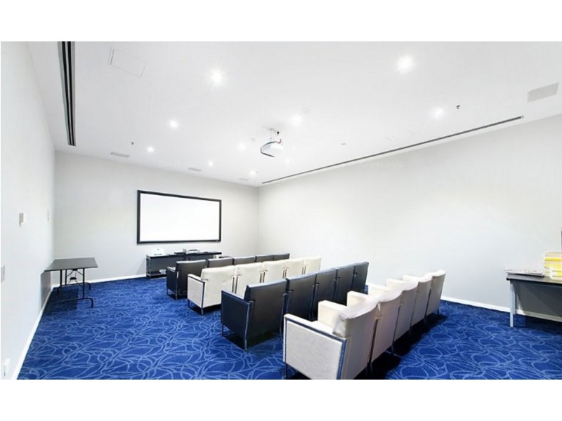 300/105 Scarborough Street, Southport QLD 4215