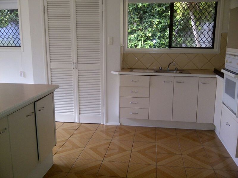 23 Petra Street, Southport QLD 4215