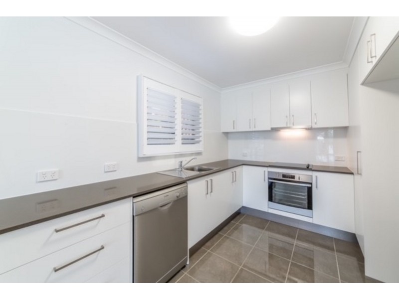 50 Walton Street, Southport QLD 4215