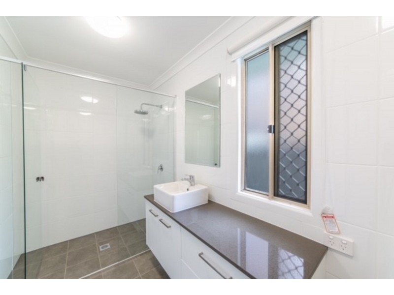 50 Walton Street, Southport QLD 4215