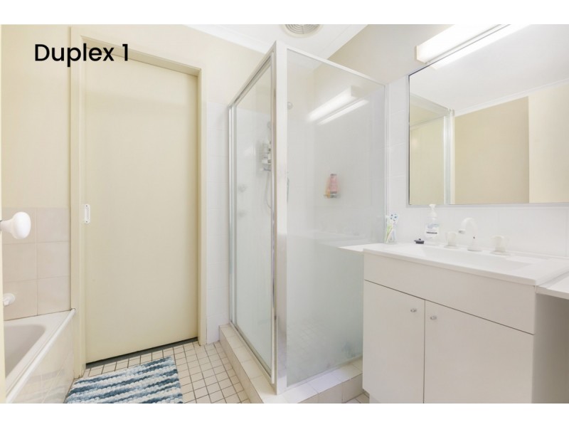 1 & 2/198 Olsen Avenue, Arundel QLD 4214