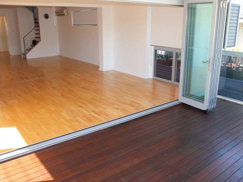 1/27 Lenneberg Street, Southport QLD 4215