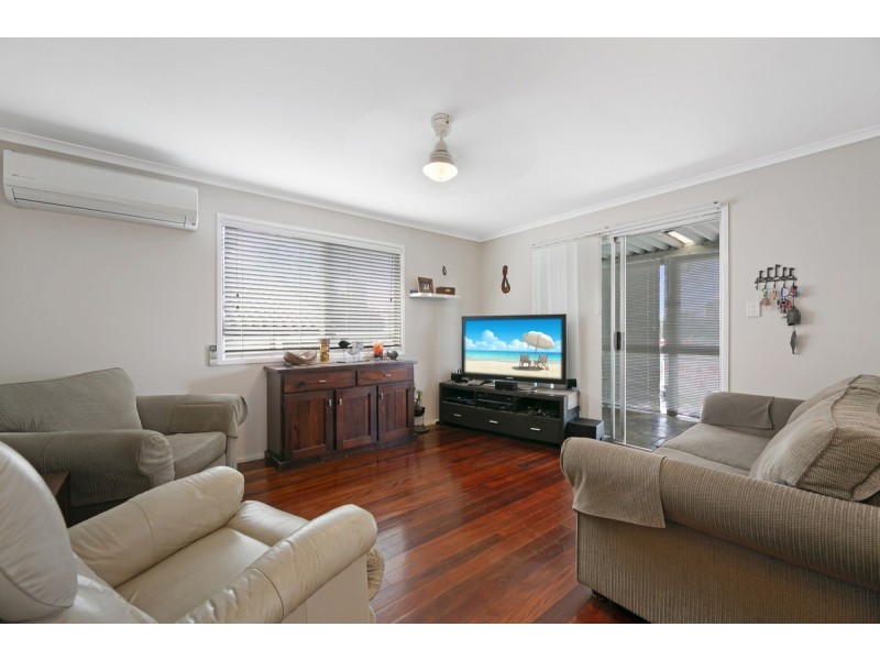 11 Percy Street, Southport QLD 4215