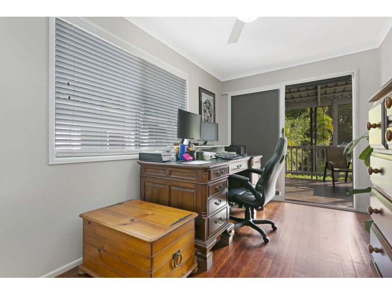 11 Percy Street, Southport QLD 4215