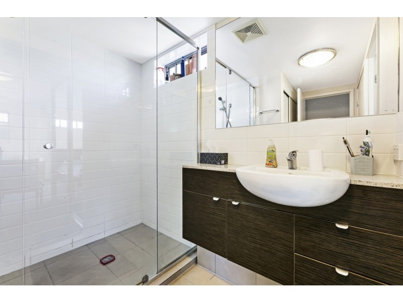 15/154 Musgrave Avenue, Southport QLD 4215