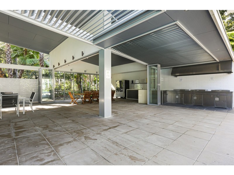 15/154 Musgrave Avenue, Southport QLD 4215