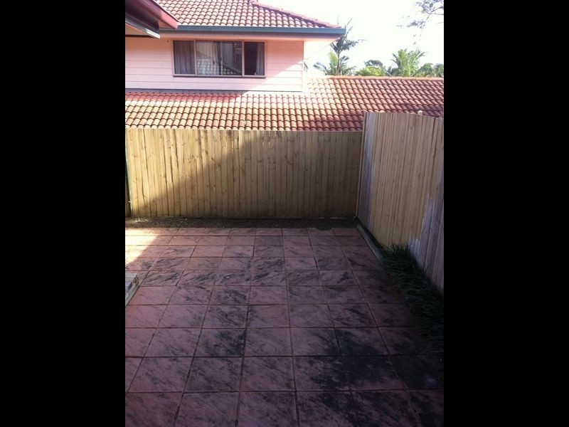 6/50 Pohlman Street, Southport QLD 4215