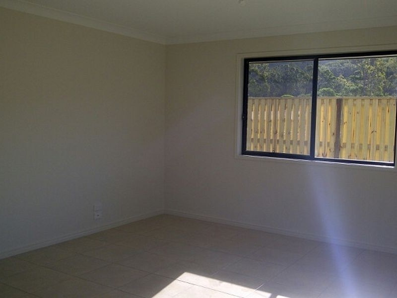 3 Bindarin, Upper Coomera QLD 4209