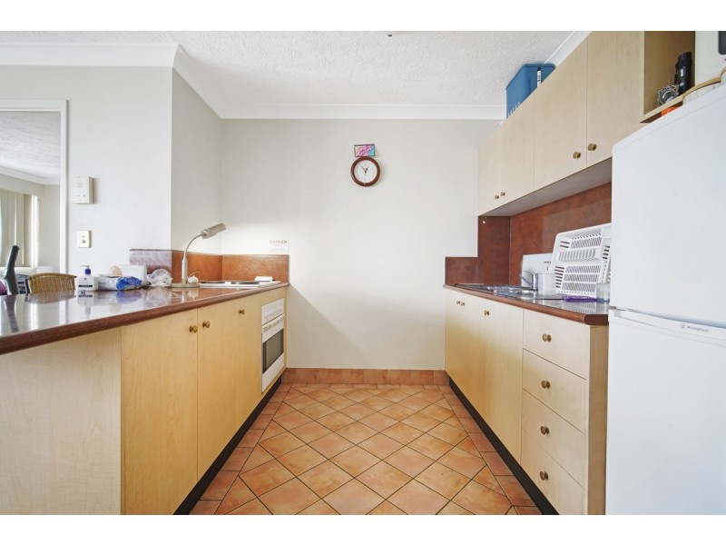 87/210-218 Surf Parade, Surfers Paradise QLD 4217