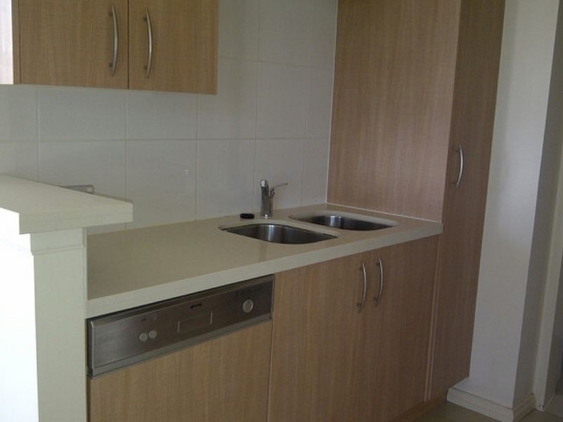 1114/3 Como Crescent, Southport QLD 4215