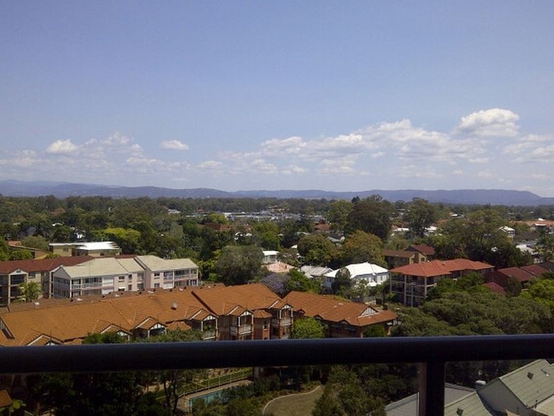 1114/3 Como Crescent, Southport QLD 4215