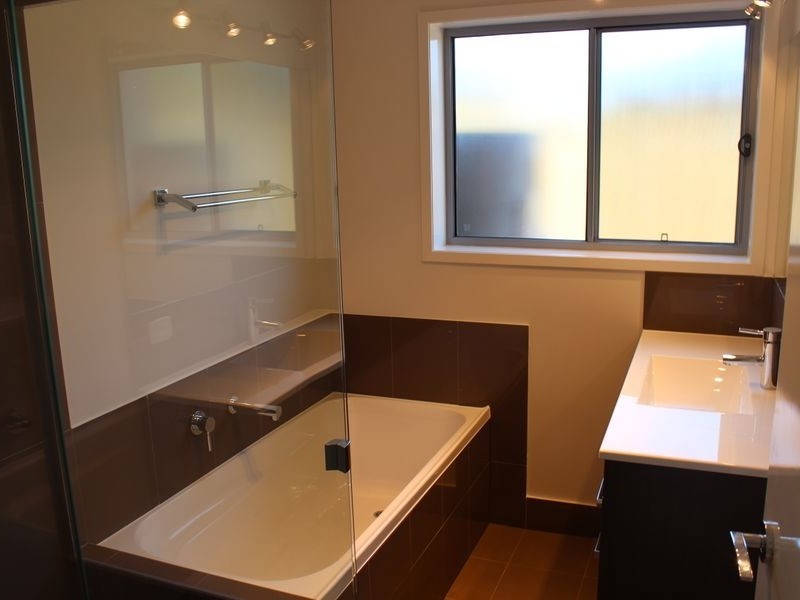 2/9-11 Deauville Drive, Southport QLD 4215