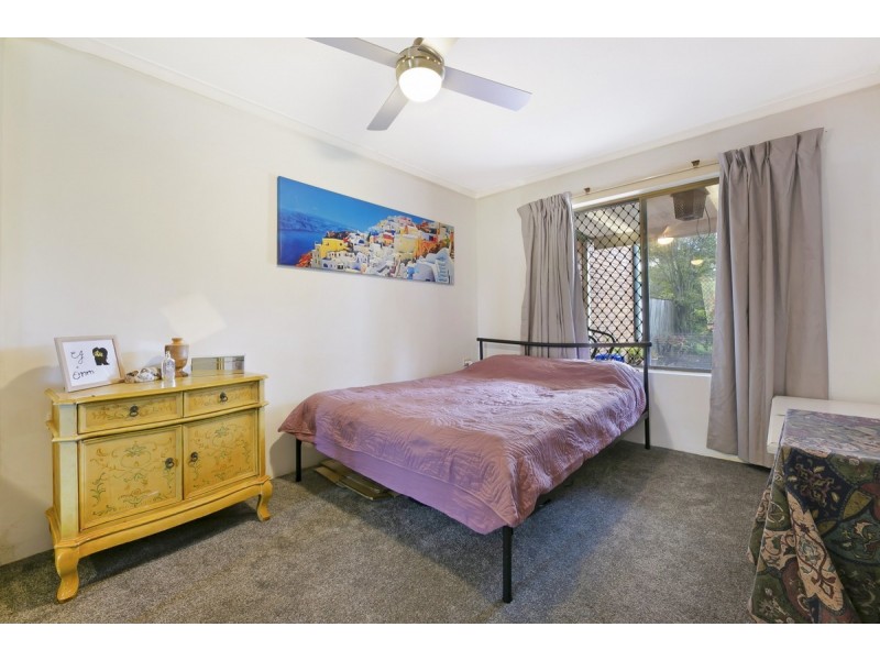 2/164 High Street, Southport QLD 4215