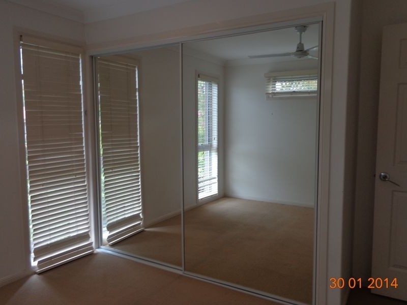 2/81 Pohlman Street, Southport QLD 4215