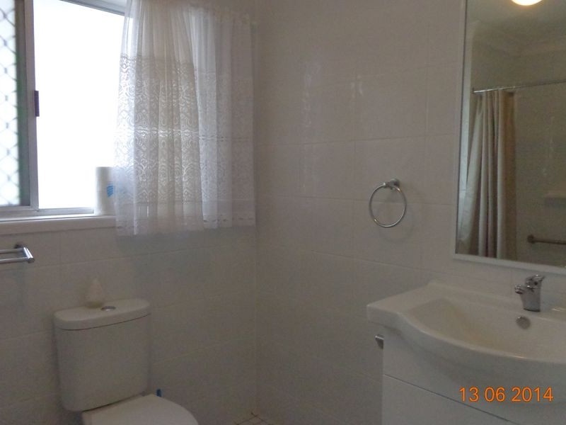 40 Brighton Parade, Southport QLD 4215