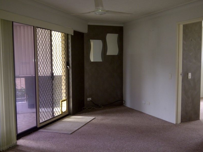 2/7 Lather Street, Southport QLD 4215