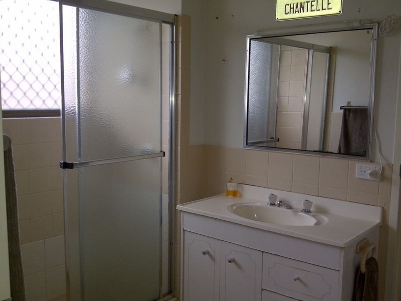 2/7 Lather Street, Southport QLD 4215