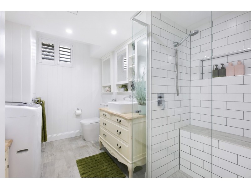 1/540 Marine Parade, Biggera Waters QLD 4216