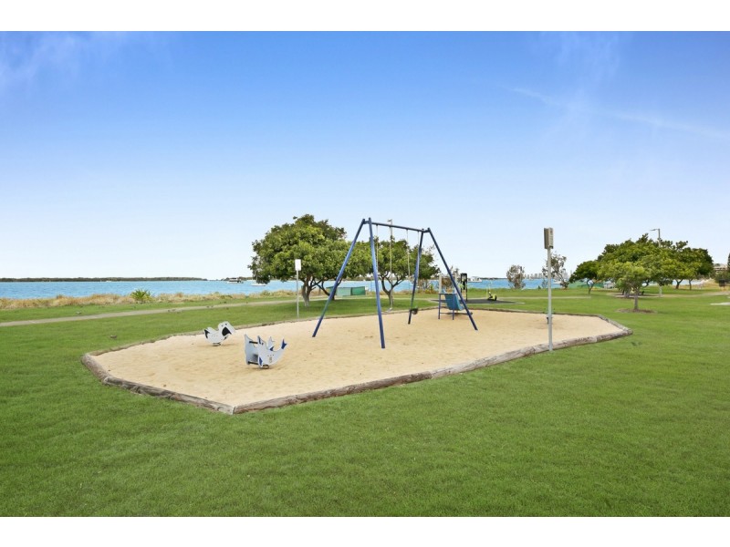 1/540 Marine Parade, Biggera Waters QLD 4216