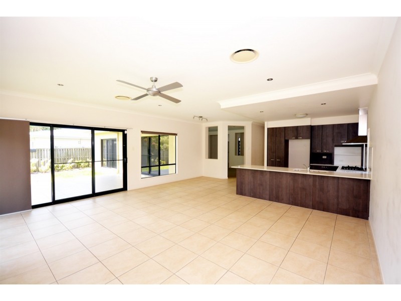 5 Picnic Creek Drive, Coomera QLD 4209