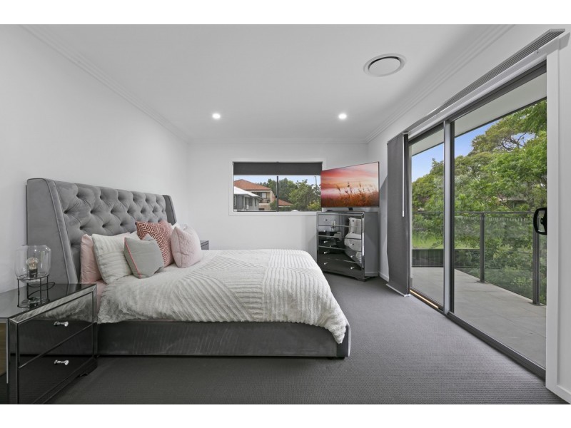 2/36 Margaret Street, Southport QLD 4215