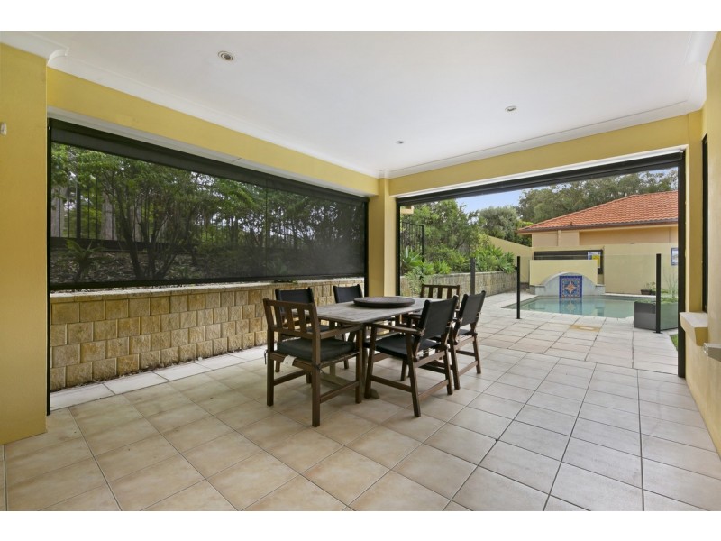 38 Petworth Court, Arundel QLD 4214