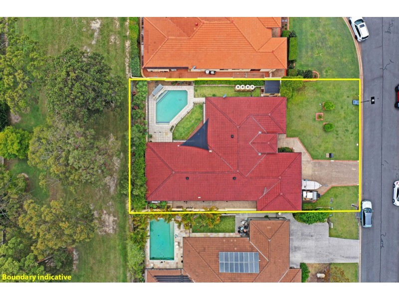 38 Petworth Court, Arundel QLD 4214