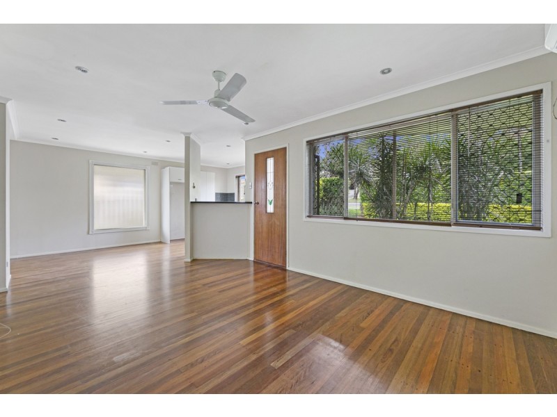 17 Eileen Avenue, Southport QLD 4215