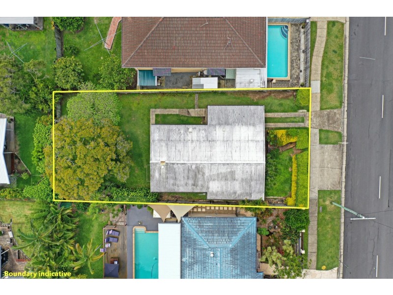 17 Eileen Avenue, Southport QLD 4215