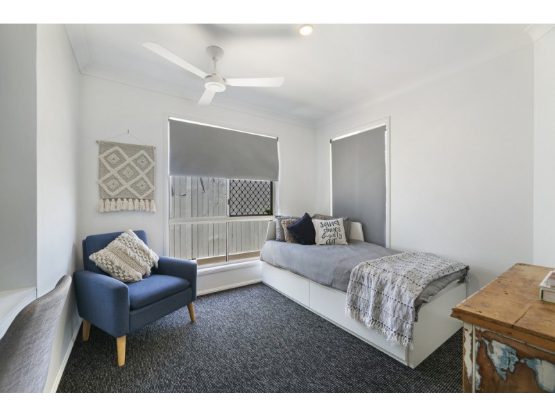 2/21 Ewan Street, Southport QLD 4215