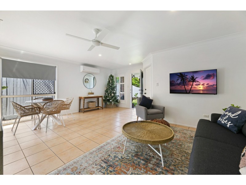 2/21 Ewan Street, Southport QLD 4215