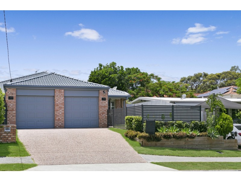 2/21 Ewan Street, Southport QLD 4215