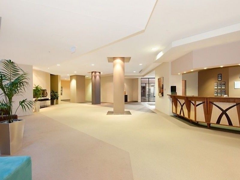 139/105 Scarborough Street, Southport QLD 4215