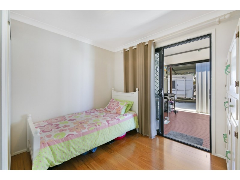 13 Hepworth Street, Arundel QLD 4214