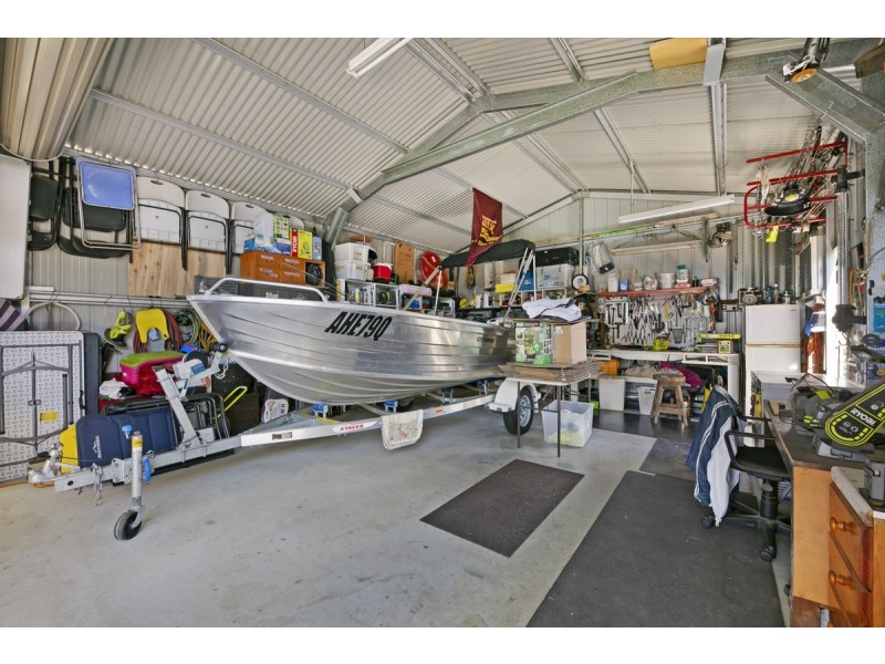 13 Hepworth Street, Arundel QLD 4214