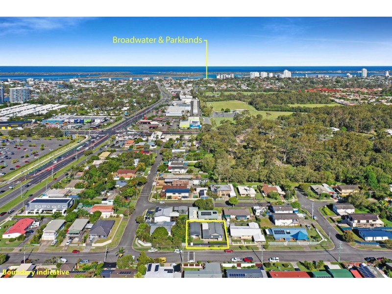 13 Hepworth Street, Arundel QLD 4214